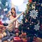 Large Snowflakes Set of 5 White Glittered Snowflakes 12In Plastic Christmas Decorative Hanging Ornaments Window Decor Winter Outdoor Decorations